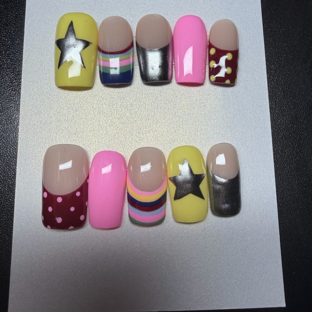 Colorful Star and Polka Dot Press on nail set